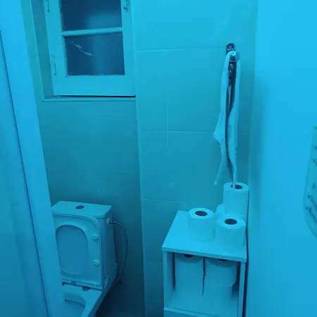 Sams Rooms - Solo Female Guest House
