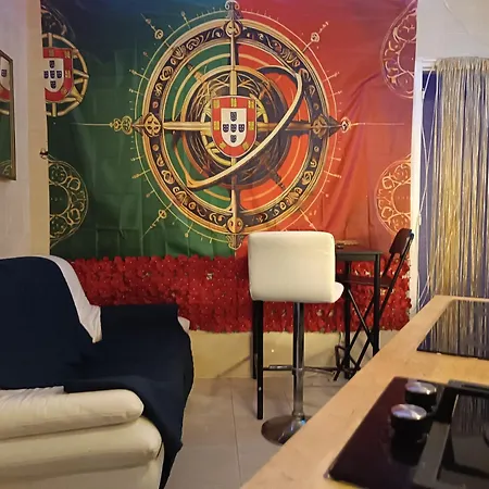 Habitación en casa particular Sams - Solo Female Amadora